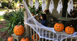 5 Best Halloween Porch Decorations in 2026